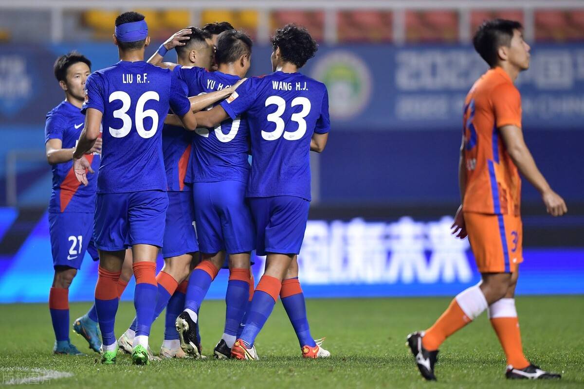 开云体育中国-中超球队备战关键比赛，气势如虹的简单介绍