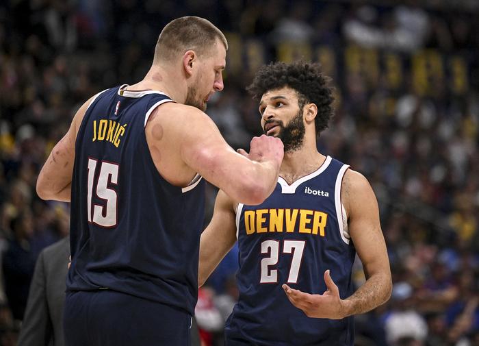 掘金球队整体发挥出色,横扫对手获胜 掘金球队整体发挥出色,横扫对手获胜