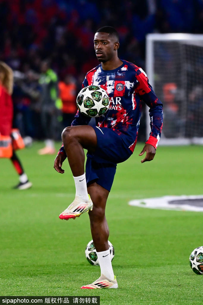 包含巴黎圣日耳曼力挫对手，成功晋级半决赛的词条