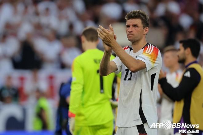 开云下载-关于欧洲杯预选赛热火朝天，球队争得头破血流的信息