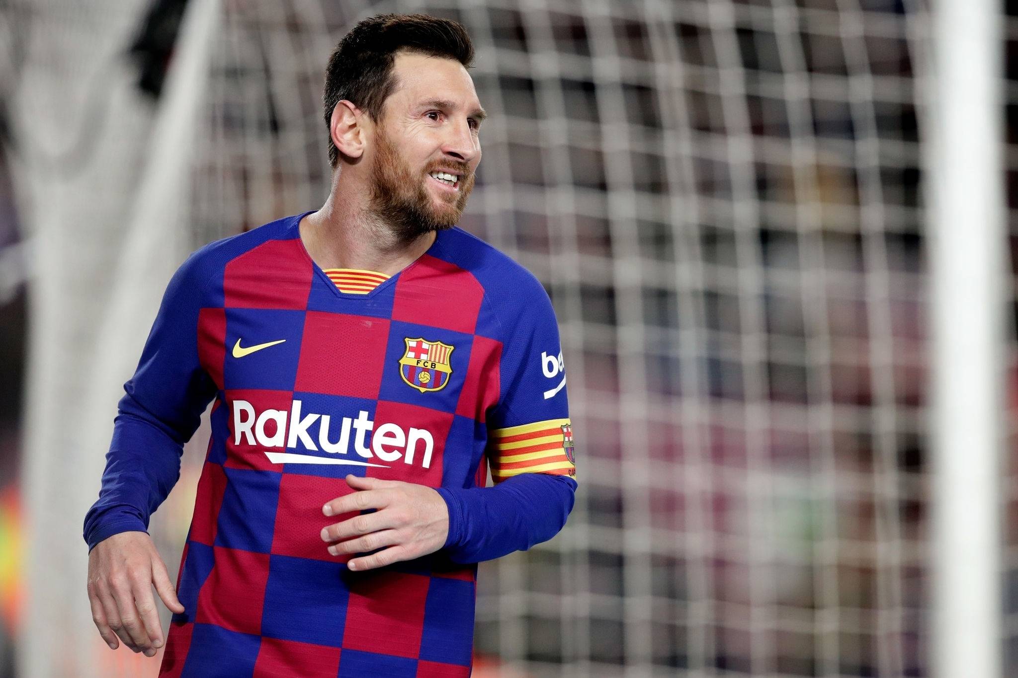 巴萨球员苏亚雷斯在比赛中表现抢眼