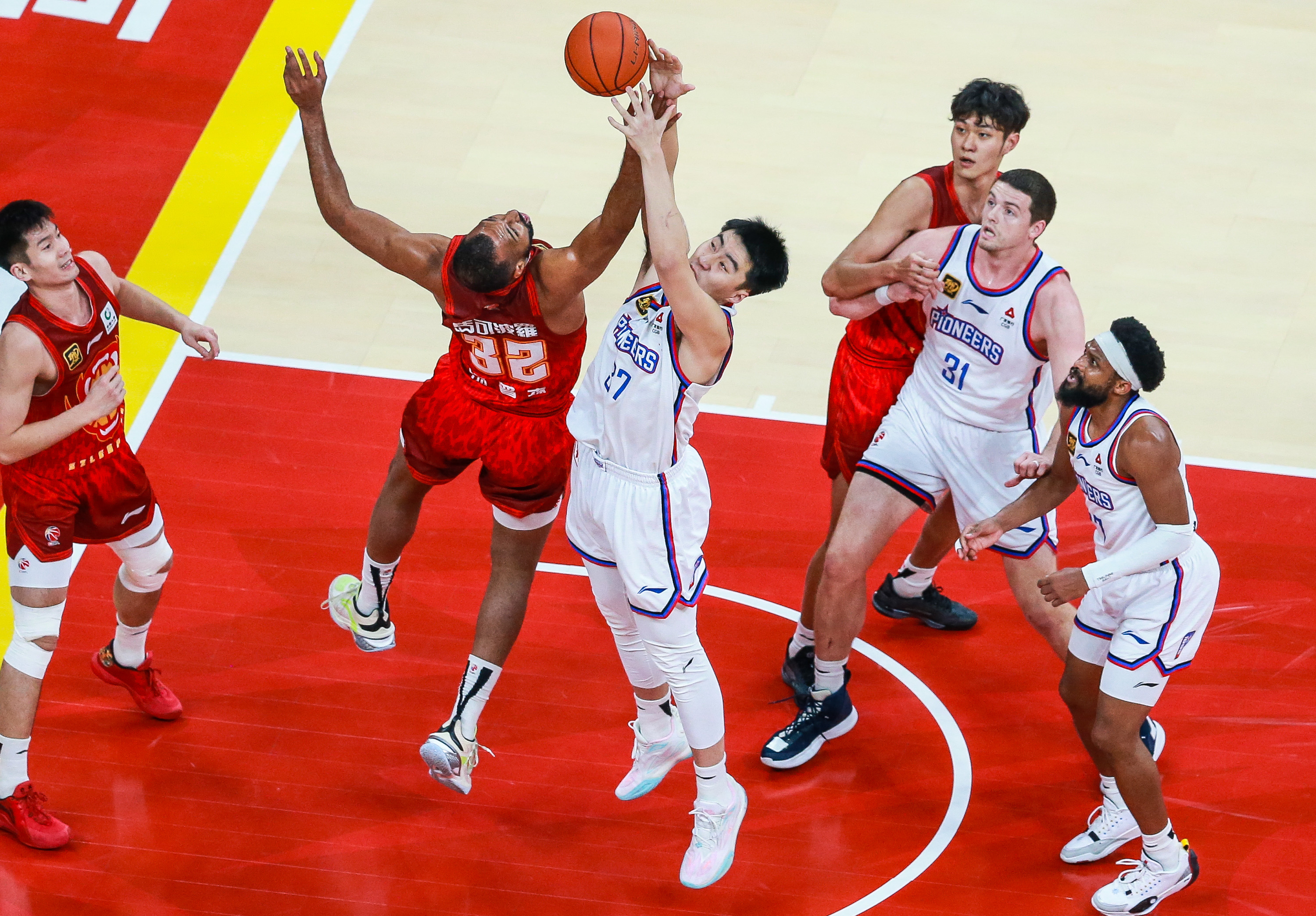 山东队与天津激战，实力均衡