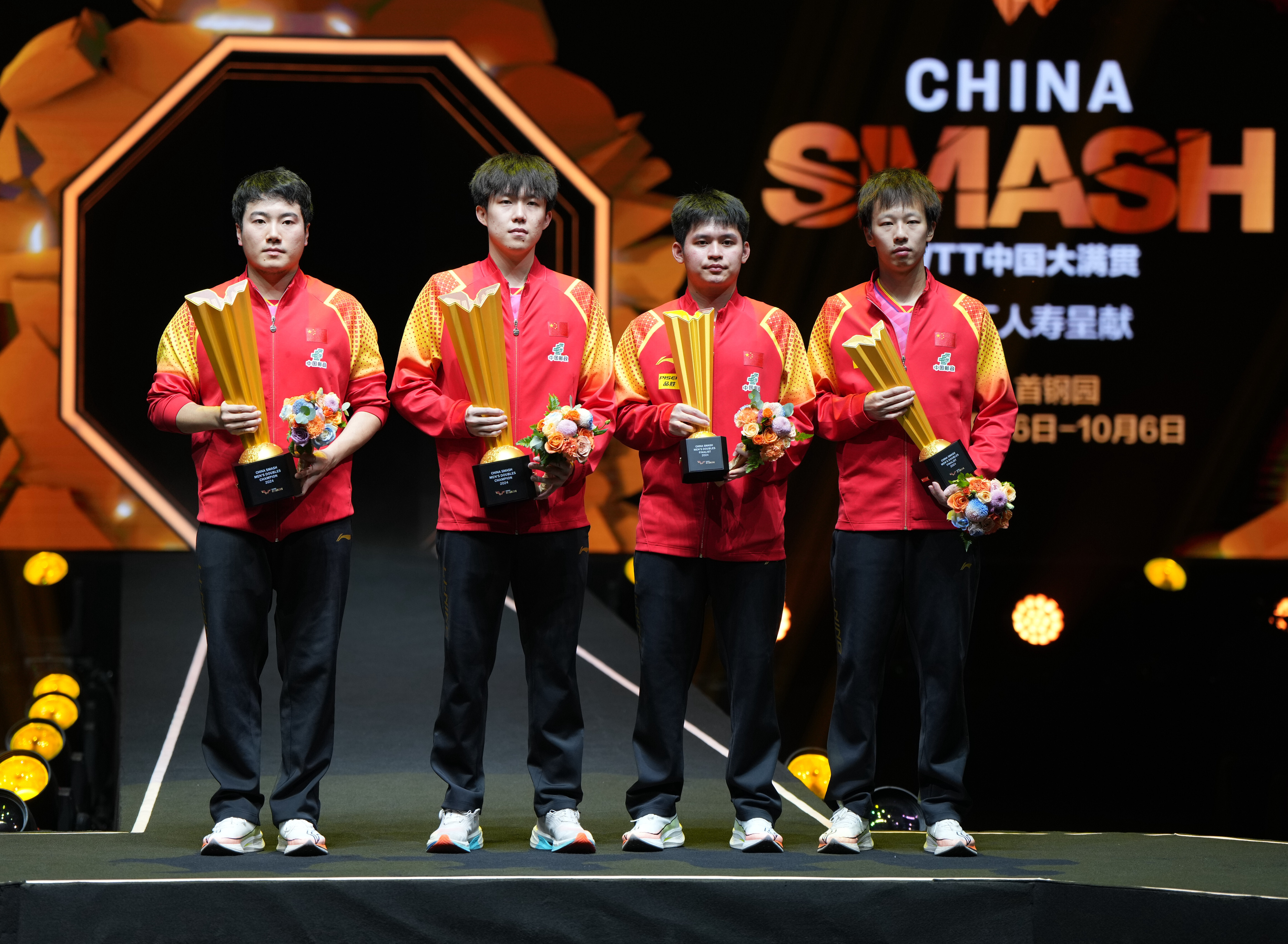 队员在比赛中的个人表现受到赞誉