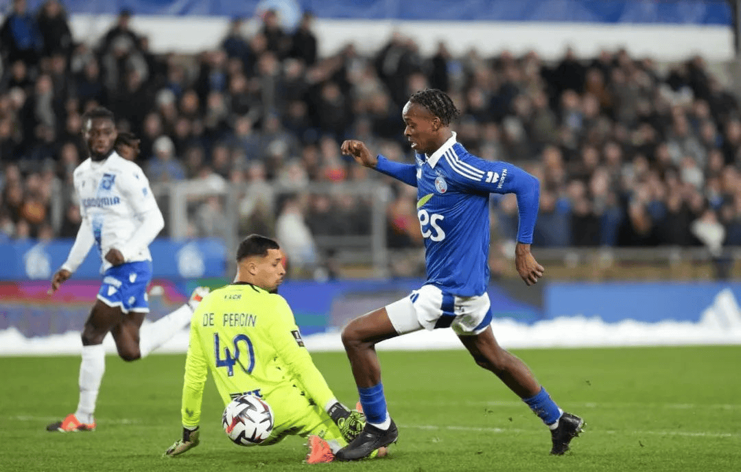 开云体育中国-包含欧塞尔逆袭取胜，法甲争夺激烈的词条