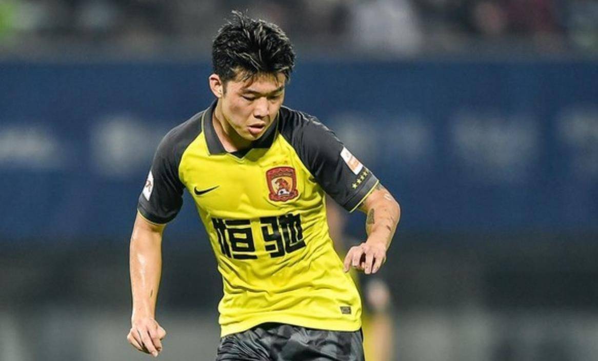 广州恒大客场大胜青岛黄海,稳居积分榜前列的简单介绍 广州恒大客场大胜青岛黄海,稳居积分榜前列的简单介绍