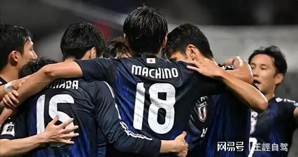 开云体育在线-关于日本足球巨星表示将在国内联赛继续征战的信息