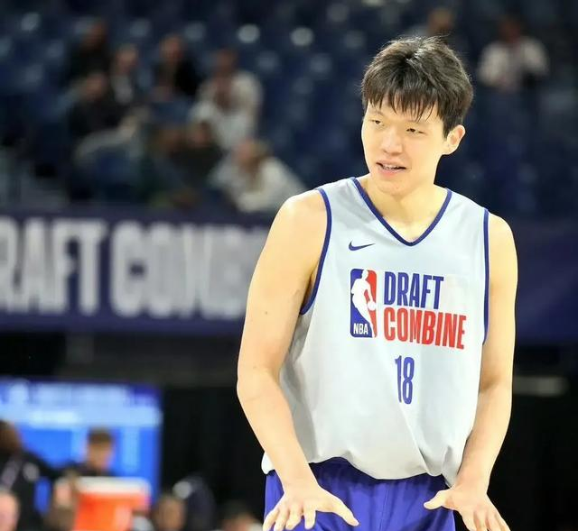 开拓者赛季前景堪忧教练表达困惑的简单介绍 开拓者赛季前景堪忧教练表达困惑的简单介绍