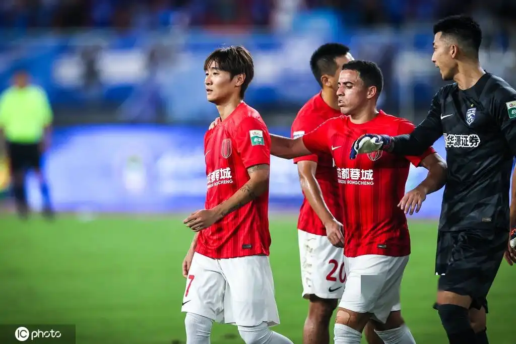 开云体育平台APP-包含中国国足大名单出炉！李铁率队赴迪拜备战世预赛的词条