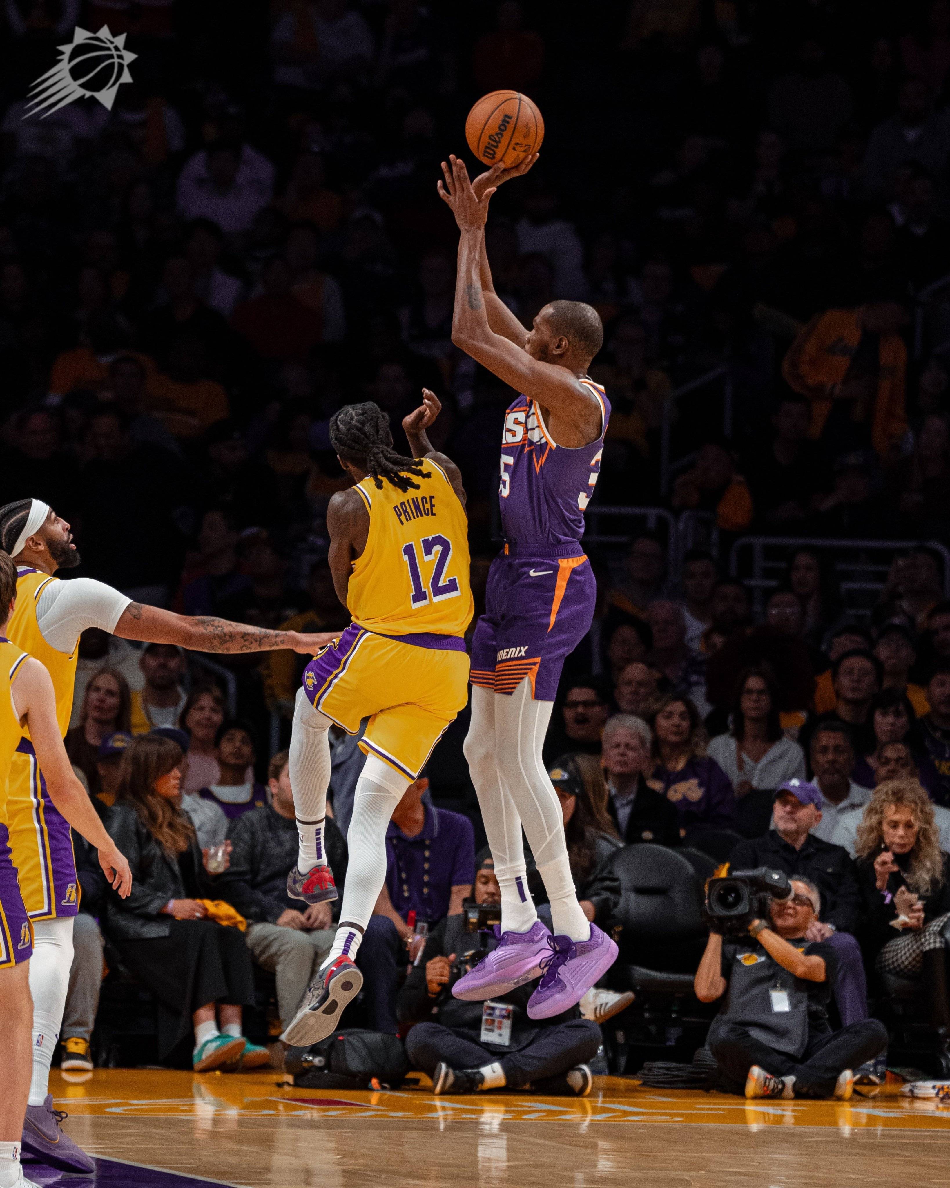 开云APP-湖人队的新科球员逐渐发挥出色