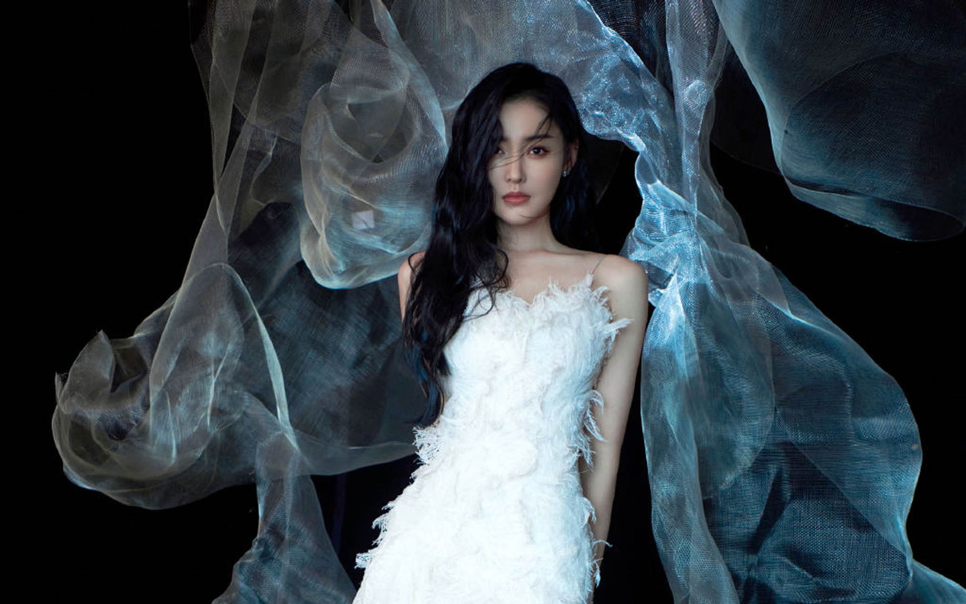 统治的两种姿态,库里破纪录的寒光与约基奇鏖战的洪流