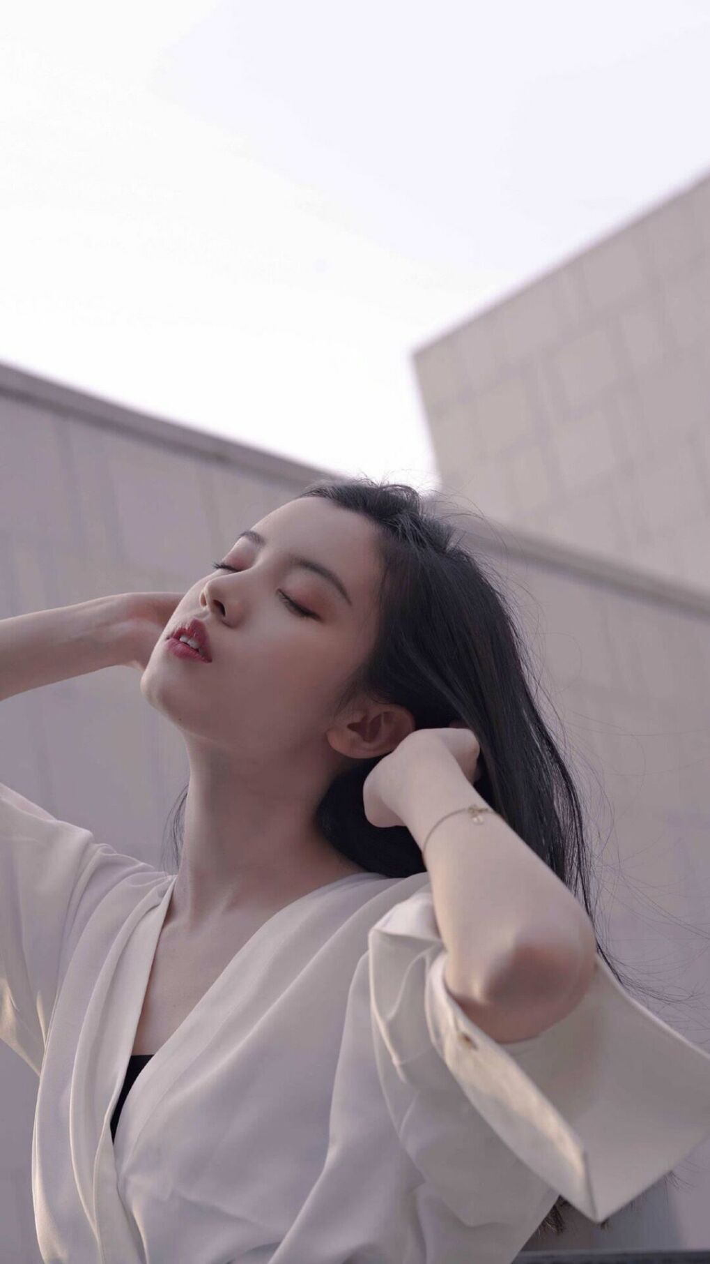 独木难支!米切尔空砍33+6,绿军末节窒息攻防一波流击溃骑士