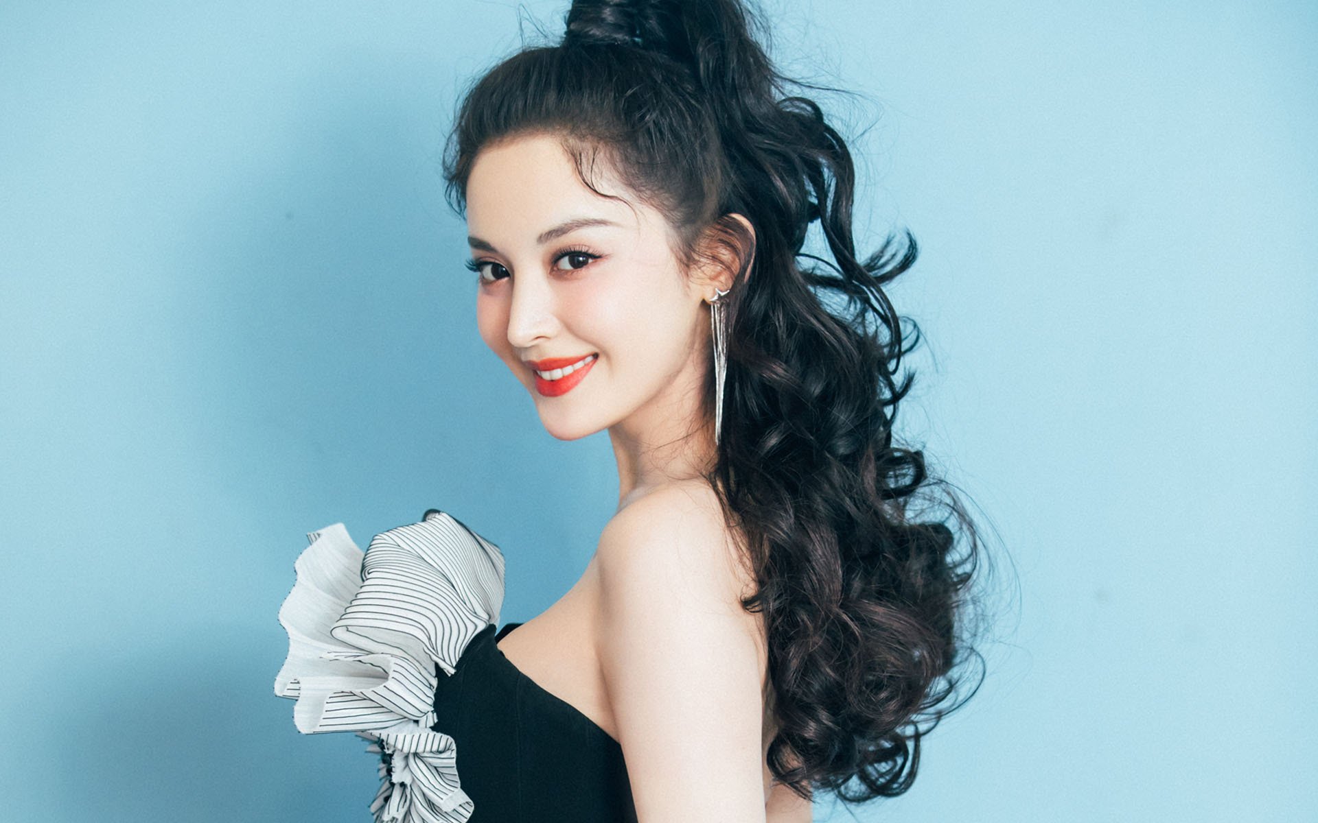 年度焦点之战之夜，哈登的完美演绎